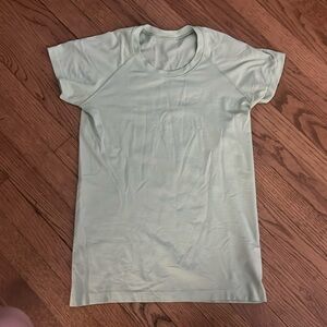 Lululemon Swiftly Tech